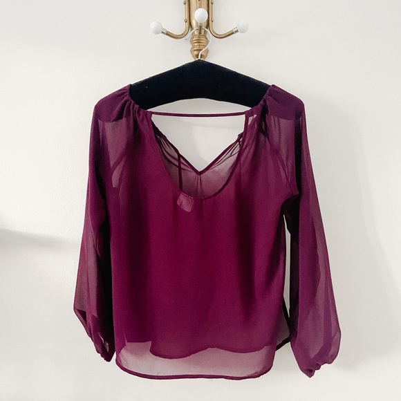 H&M Sheer Blouse - Picture 2 of 2